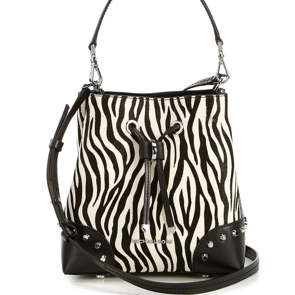 Michael Kors Mercer Gallery striped Convertible Bucket Shoulder Bag or crossbody